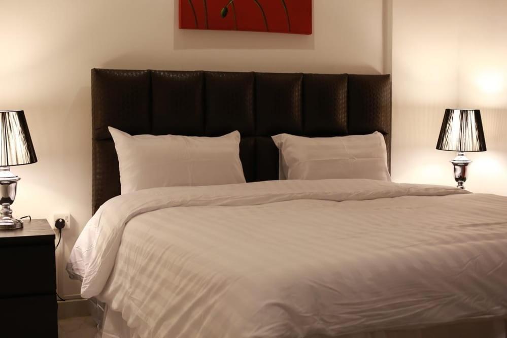Continental Suite Salmiya Exteriör bild