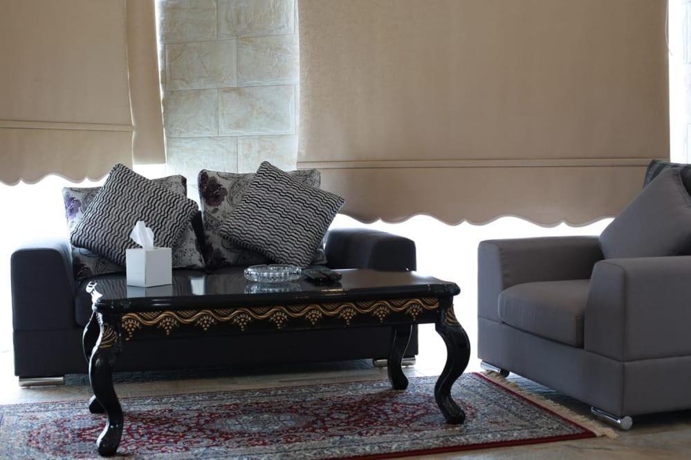 Continental Suite Salmiya Exteriör bild