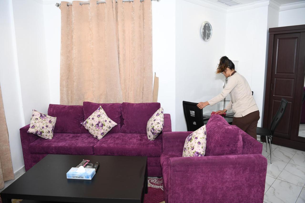 Continental Suite Salmiya Exteriör bild
