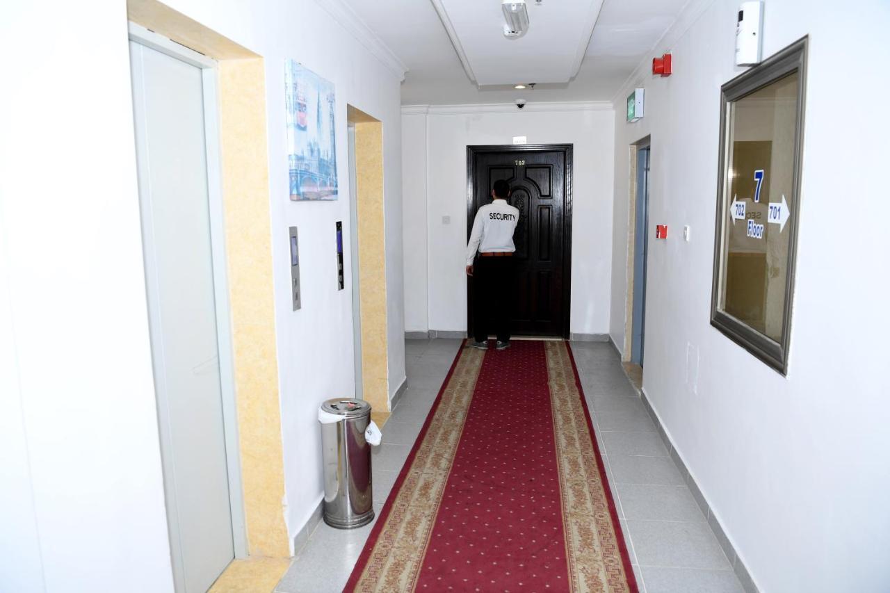 Continental Suite Salmiya Exteriör bild